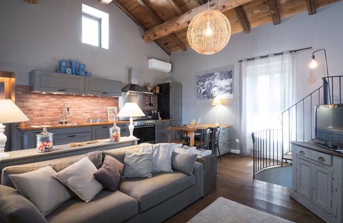 Fozzano Casa | Magnífico redil, piscina y vista al mar en Fozzano