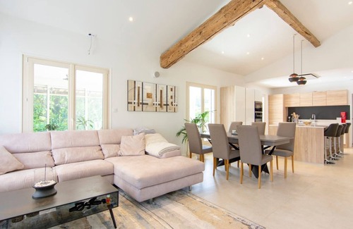 Bouc-Bel-Air Casa | Magnificent villa with swimming pool and SPA