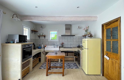 La Roque-sur-Pernes Casa | Magnifique Mazet en Pierre au Coeur de la Provence et de ses Collines