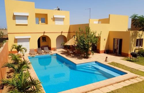 Saly Villa | Magnifique Villa Riad avec piscine proche plage