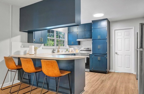 Tallahassee Casa | MAGNOLIA BARN \ 7-8 Bedrooms \ 8+ Parking Spots \ 2 Miles from FSU\Capitol