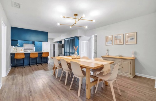 Tallahassee Casa | MAGNOLIA BARN \ 7-8 Bedrooms \ 8+ Parking Spots \ 2 Miles from FSU\Capitol