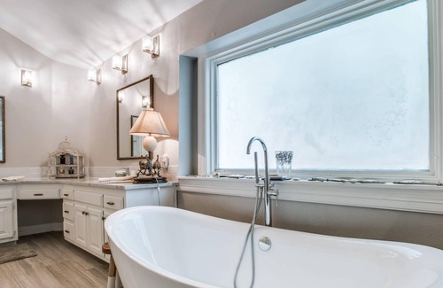 Park Cities Casa | Magnolia Charm in University Park - Mins into DT