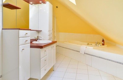 Schuman Casa | Magnolia - Charmante maison avec jardin