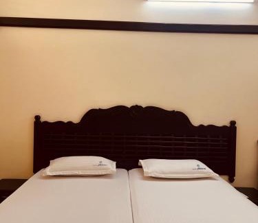 Kozhikode Hotel | Maharani Hotel