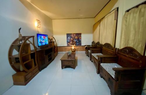 Lodtunduh Casa | Mahesa House by SHM