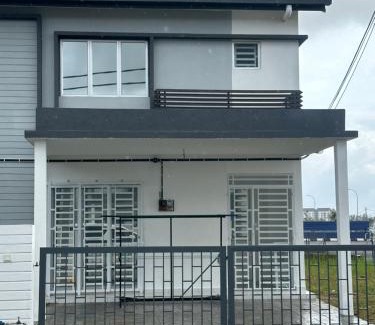 Gambang Casa | Mahligai Haza 2- Gambang