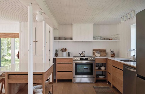Saint-Germain Casa | Maison Fleuve - Kamouraska | Cottage on the banks of the St. Lawrence River