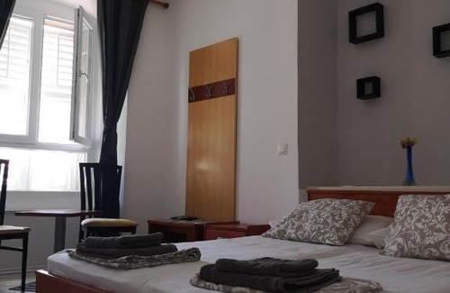 Gruz Casa | Main Bus Station Rooms