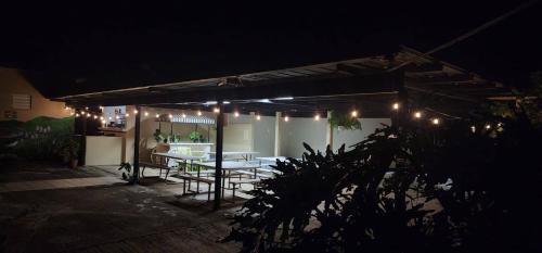 Rio Grande Casa | Main House 3BR, 3 Bath, Pool - 8 people