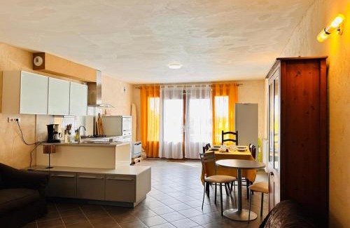 Castelsarrasin Casa | Maison à la campagne