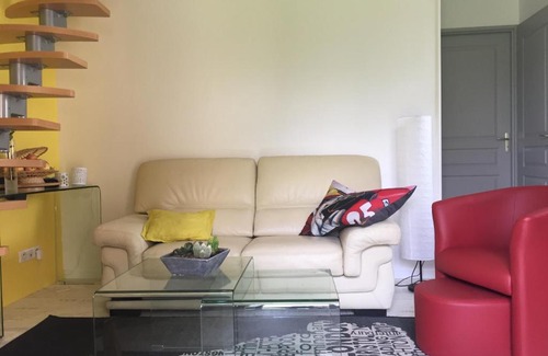 Sagy Casa | Maison à la Campagne à 2km du Circuit de Bresse