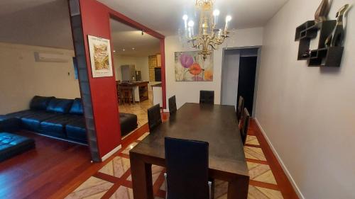 Bois d'Olives Casa | Maison élégante à Saint-Pierre + Piscine