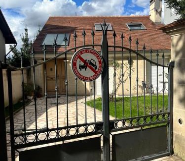 Noisy-le-Sec Apartamento | Maison Évasion Panoramique entre Paris et Disney