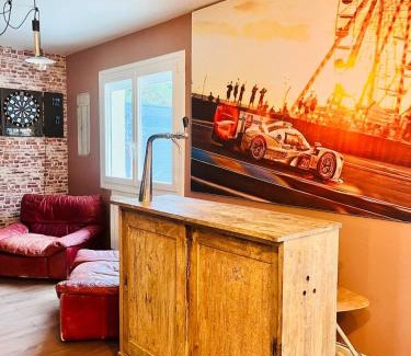 Le Mans Casa | Maison 1440 - STORIES, logement Atypique Sport Auto