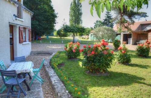 Azay-sur-Cher Casa | Maison 19e siècle en Touraine, jardin clos et WIFI - FR-1-381-220
