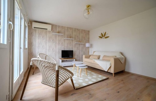 Coulounieix-Chamiers Casa | Maison, 4 personnes, wifi, terrasse, jardin, piscine partagée