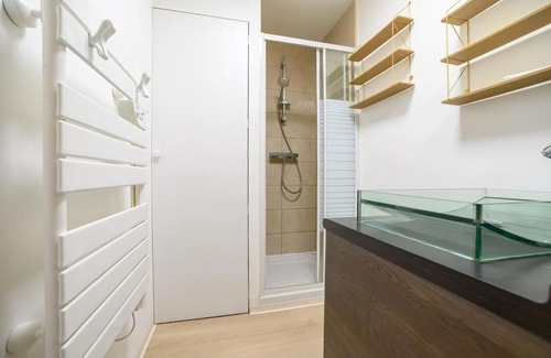 Coulounieix-Chamiers Casa | Maison, 4 personnes, wifi, terrasse, jardin, piscine partagée