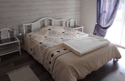Biganos Casa | Maison 4 Personnes Proche de Toutes Commodités