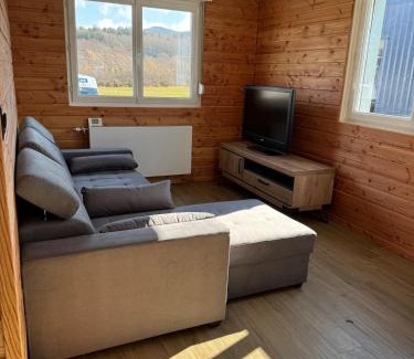 Anould Casa | Maison 8 personnes 4 Chambres Doubles - Piscine