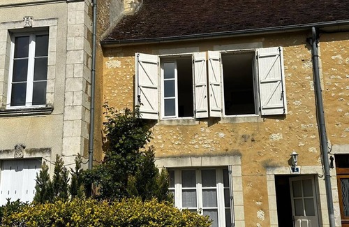 La Chapelle-Montligeon Casa | Maison au Coeur du Célèbre Village de la Chapelle Montligeon