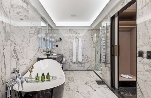 Carre d'Or Hotel | Maison Albar - Le Victoria