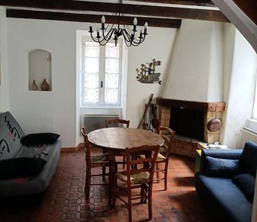 Asperjoc Apartamento | Maison Antraigues sur Volane