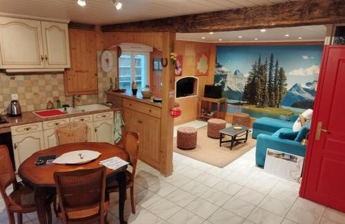 Saint-Astier Apartamento | Maison Appartement plein Centre Saint Astier