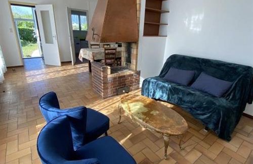 La Bree-les-Bains Casa | Maison au cœur de La Brée-les-Bains - 6 couchages, jardin clos, proche plage, WiFi gratuit - FR-1-246A-156