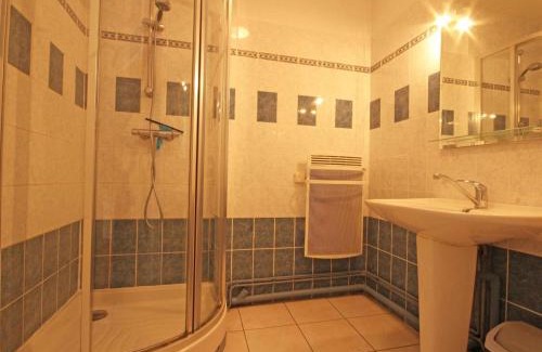 Saint-Pierre-la-Riviere Casa | Maison avec grand jardin et animaux admis - FR-1-497-191