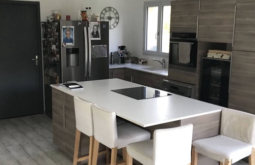 Gometz-le-Chatel Casa | Maison Avec Grand Jardin en Centre Ville au Cœur de la Vallée de Chevreuse