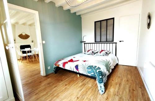 Cour-Maugis sur Huisne Casa | Maison avec jardin dans petit bourg typiquement Percheron - Le Colombier