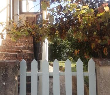 Cour-Maugis sur Huisne Casa | Maison avec jardin dans petit bourg typiquement Percheron - Le Colombier