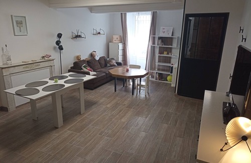Puimoisson Casa | Maison Avec Salle de Jeux, à 15min des Gorges du Verdon