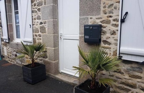 Saint-Vaast-la-Hougue Casa | Maison Bord de mer au Calme, 5mn Port , Marché Artisans Locaux Samedi