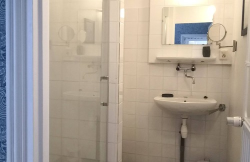 St Georges la Pouge Cama Y Desayuno | Maison Courbarien