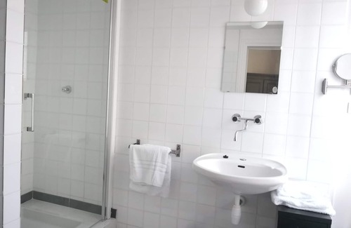 St Georges la Pouge Cama Y Desayuno | Maison Courbarien