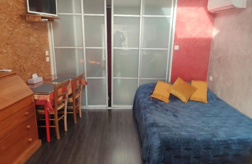 Le Muy Casa | Maison d'une chambre avec piscine partagee et wifi a Le Muy