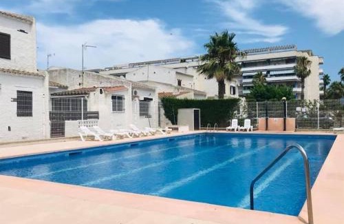 Santa Margarida Casa | Maison dans charmante résidence avec grande piscine commune,