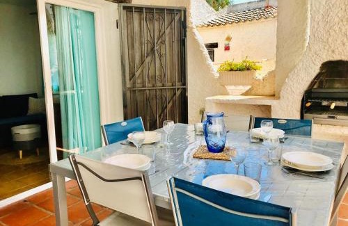 Santa Margarida Casa | Maison dans charmante résidence avec grande piscine commune,