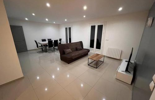 Cannes-Ecluse Casa | Maison dans Résidence pavillonnaire paisible