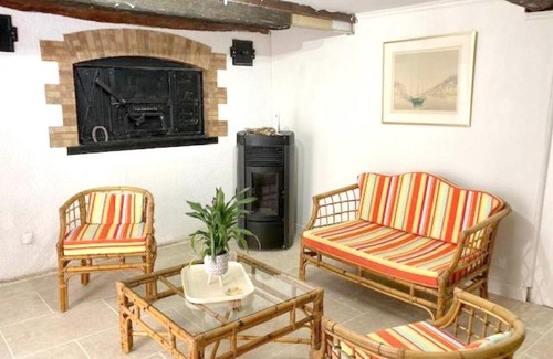 Castillon-du-Gard Casa | Maison de 3 chambres a Castillon du Gard a 100 m de la plage avec wifi