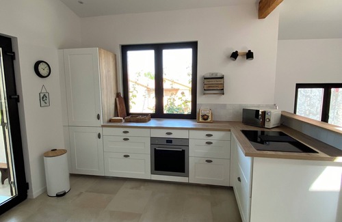 Authezat Casa | Maison de Bourg au Calme Terrasse Donnant sur un Petit Jardin