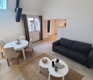 Baulon Casa | Maison de bourg bretonne