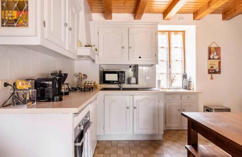 Frayssinet-le-Gelat Casa | Maison de Charme à la Campagne, Avec Piscine Privée
