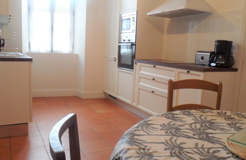 Tonneins Casa | Maison de Campagne Avec Piscine, Barbecue, Idéal Entre Amis ou Famille!