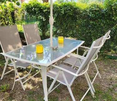 Mansac Casa | Maison de campagne avec jardin près du Périgord