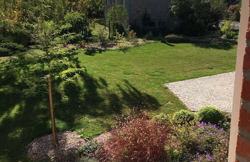 Broons Casa | Maison de Campagne Entièrement Rénovée, Cheminées, Parc Paysager,41 km de la Mer