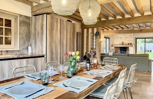 Tourgeville Casa | Maison de Campagne Normande, Proche de la Mer. "les Copains D'abord"
