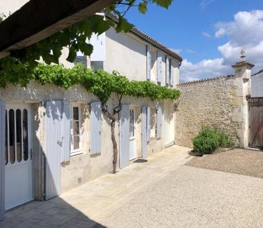 Dompierre-sur-Mer Casa | Maison de charme LA ROCHELLE ILE DE RE